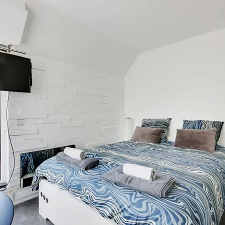 Apartman Luxury With Terace Levallois-Perret